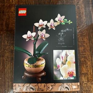 Brand New Lego Botanical Mini Orchid